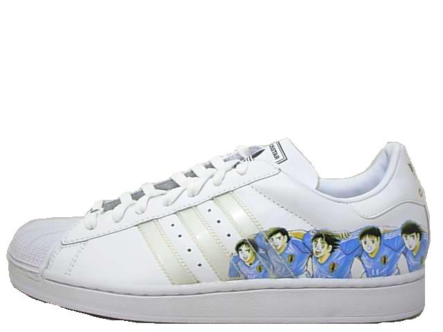 Les sneakers et les mangas Converse Chuck Taylor Doraemon