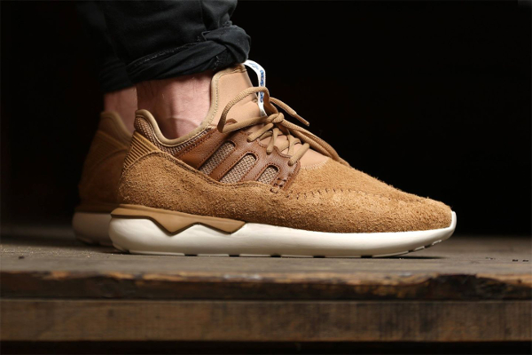 Adidas tubular moc outlet runner light timber