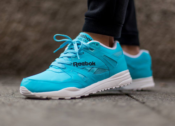 reebok ventilator neon blue