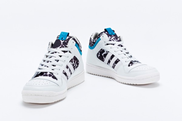 Adidas Consortium Strider Leopard Water Colour Animal 