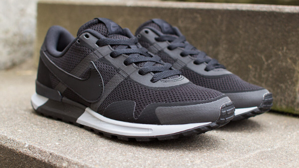 Air pegasus 83/30 (black/wolf grey) hotsell