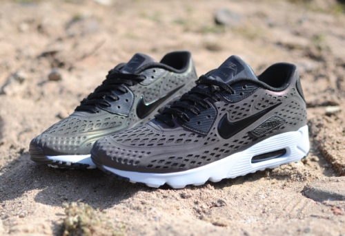 nike air max 90 ultra moire holographic