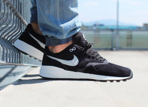 nike air odyssey black