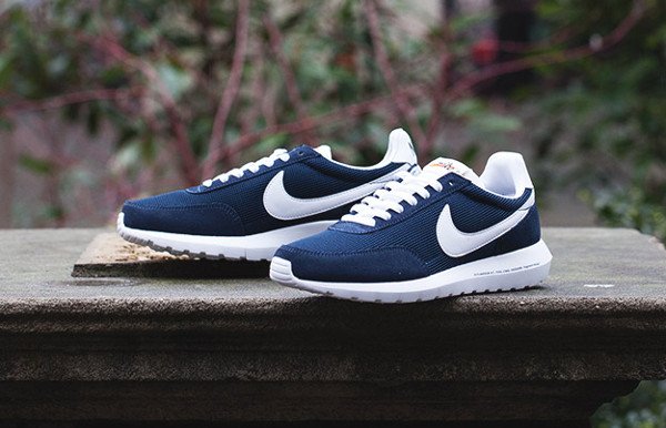 Hiroshi Fujiwara x NikeLab Roshe Daybreak Obsidian (13)