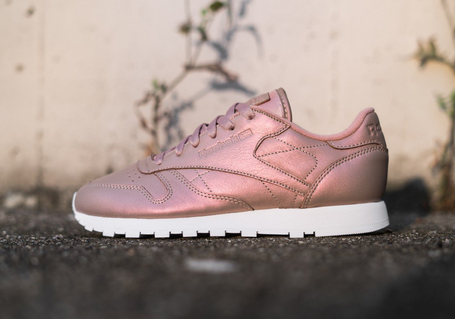 reebok leather pearlized rose gold
