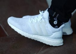 ultra boost white homme