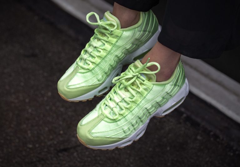 Chaussure Nike Air Max 95 WQS Light Liquid Lime (Satin Pastel) femme