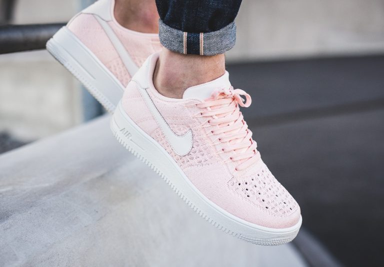 Chaussure Nike Air Force 1 Low Flyknit Rose Sunset Tint