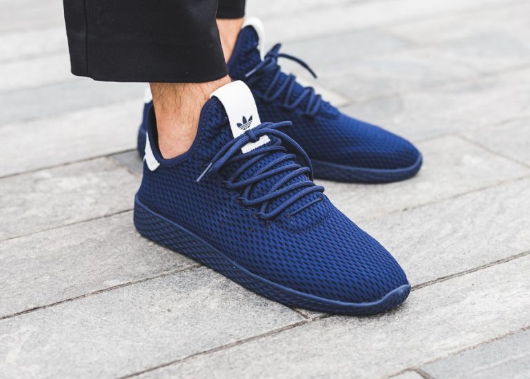 Chaussure Pharrell Williams x Adidas PW Tennis Hu Solid Monochrome Dark Blue