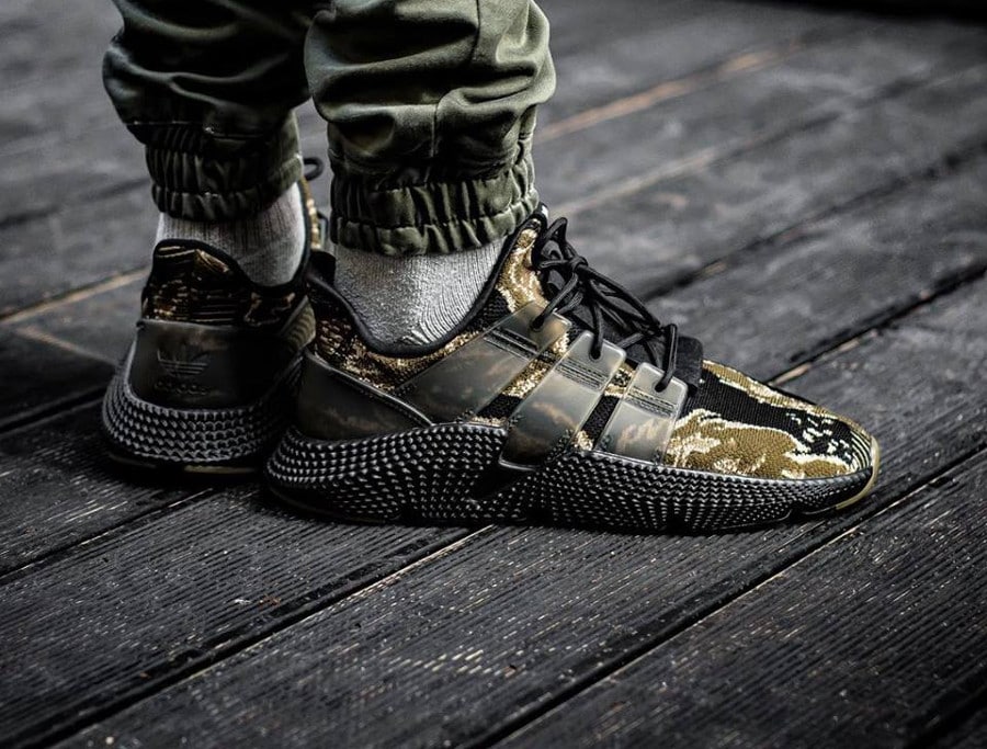 chaussure-undftd-adidas-consortium-prophere-pk-olive-trace-cargo-gold (2)