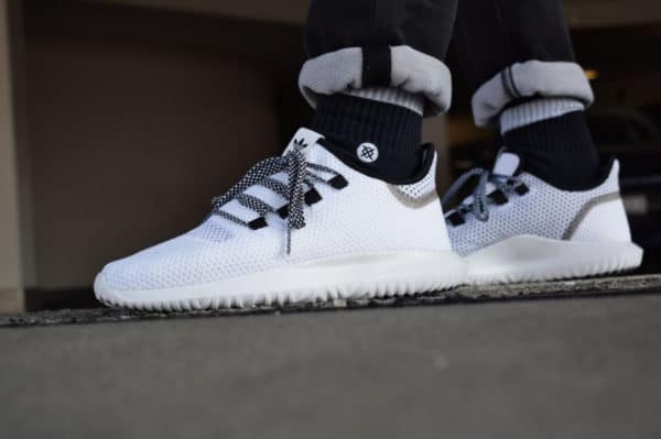 adidas tubular noir et blanche