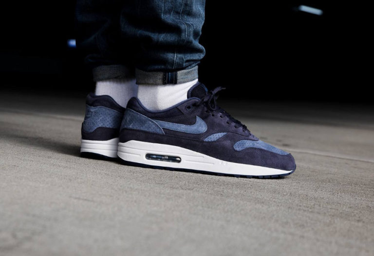 Nike Air Max 1 Premium Neutral Indigo (suède perforé)