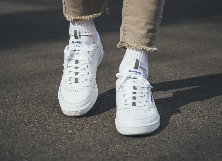 Chaussure Reebok Club C 85 RT Pull Tab White