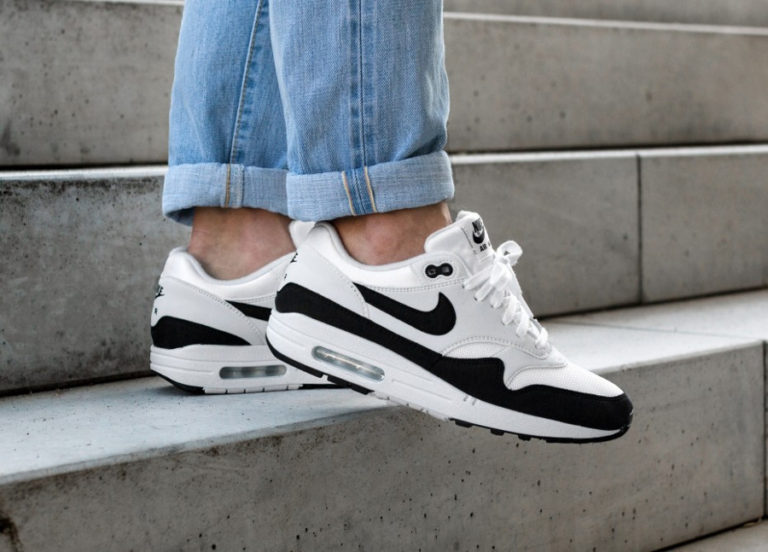 basket-nike-air-max-1-og-fille-blanche-noire-sortie-mai-2018 (2)