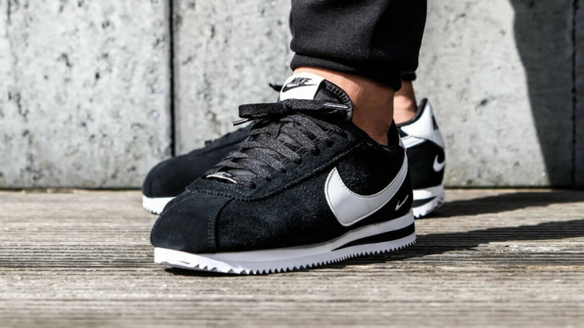 Nike cortez noir nylon hotsell