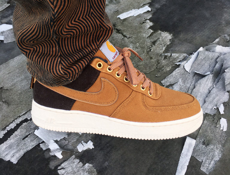 Nike air force 1 carhartt on feet on sale