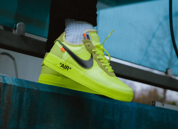 nike air force 1 low fluo