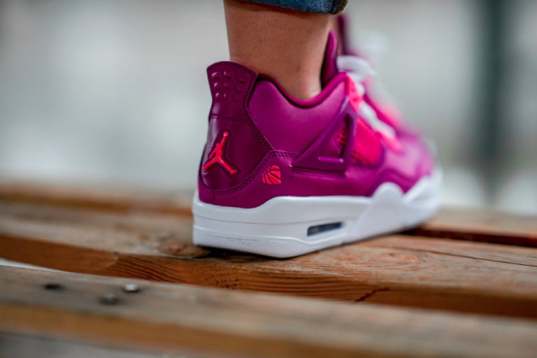 Air Jordan IV saint valentin 2019 (bordeaux et rose) (6)