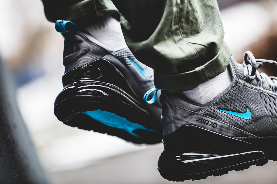 Air max 270 shop gris et bleu