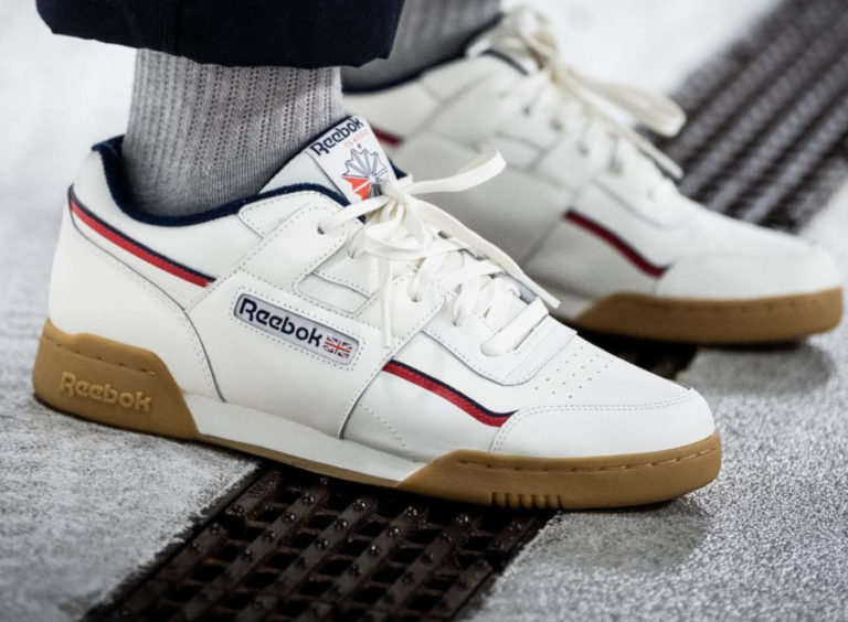 Reebok Workout Plus MU White Navy Red DV4293 (couv)