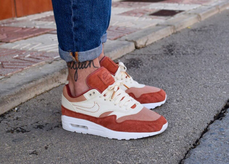 Nike Air Max 1 PRM ID By You Pinned Swoosh