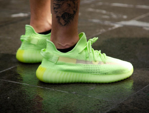 Faut-il acheter la Adidas Yeezy Boost 350 GID Glow vert fluo EG5293