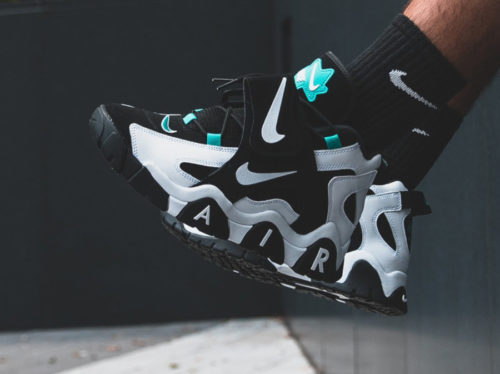 nike air barrage mid black white cabana