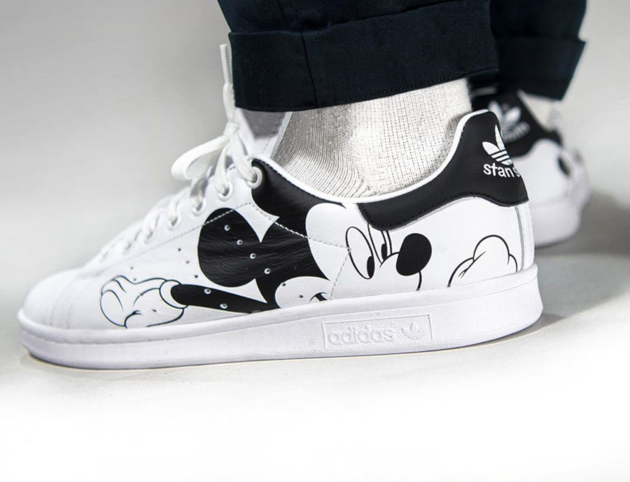 Avis : que vaut la Adidas Stan Smith CNY Disney Mickey Mouse FW2895 ?