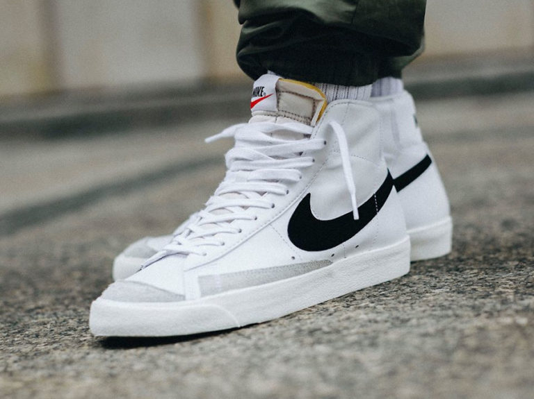 Que vaut la Nike Blazer Mid 77 Vintage VNTG White Black BQ6806 100