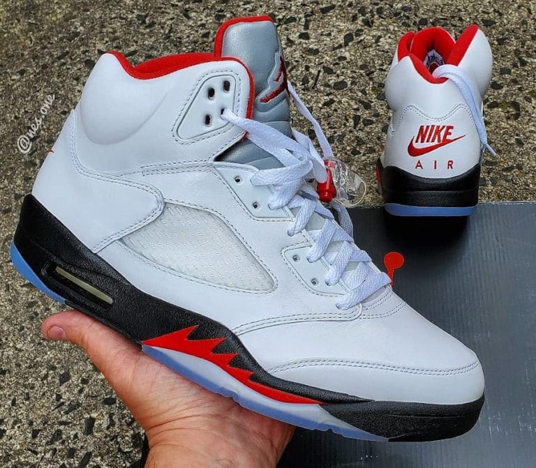 air jordan 5 fire red black