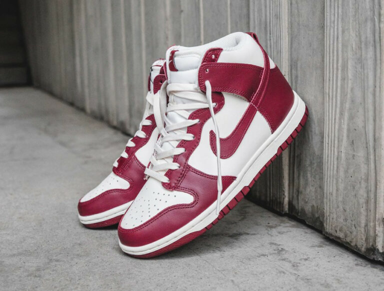 Nike W Dunk High Team Red Sail Pale Ivory DD1869-101