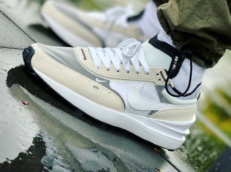 Nike Waffle One 1 Sacai Summit White Grey on feet