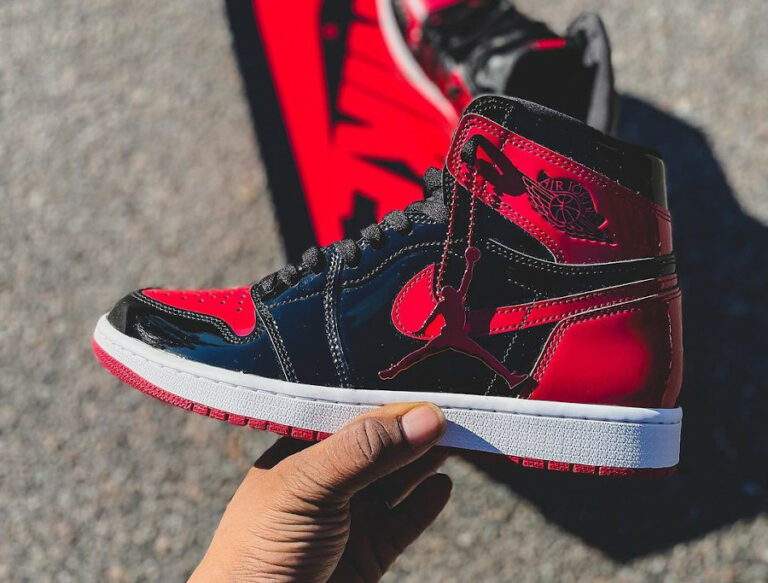 AJ1 Retro High OG Patent Bred Banned 555088-063