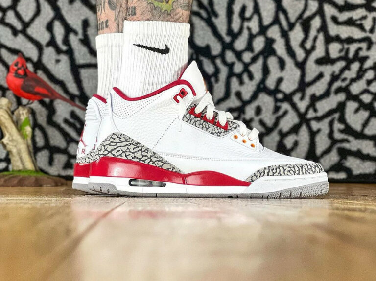 AJ3 Retro Cardinal Red 2022 White Cement Curry