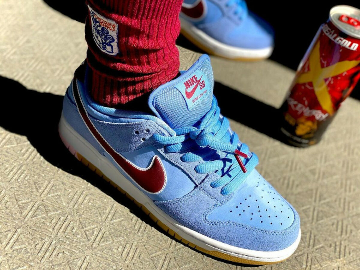 Nike SB Dunk Low 'Philadelphia Phillies' Valor Blue and Team ...