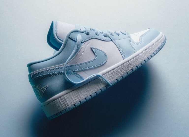 Air Jordan 1 Low blanche et bleu ciel 2022 (1)