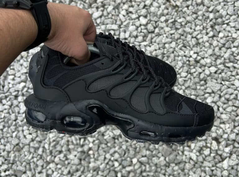 Nike Air Max Plus Terrascape noire (4)