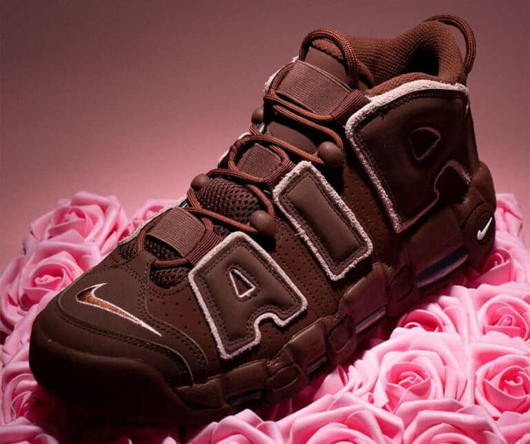 Maroon uptempo online