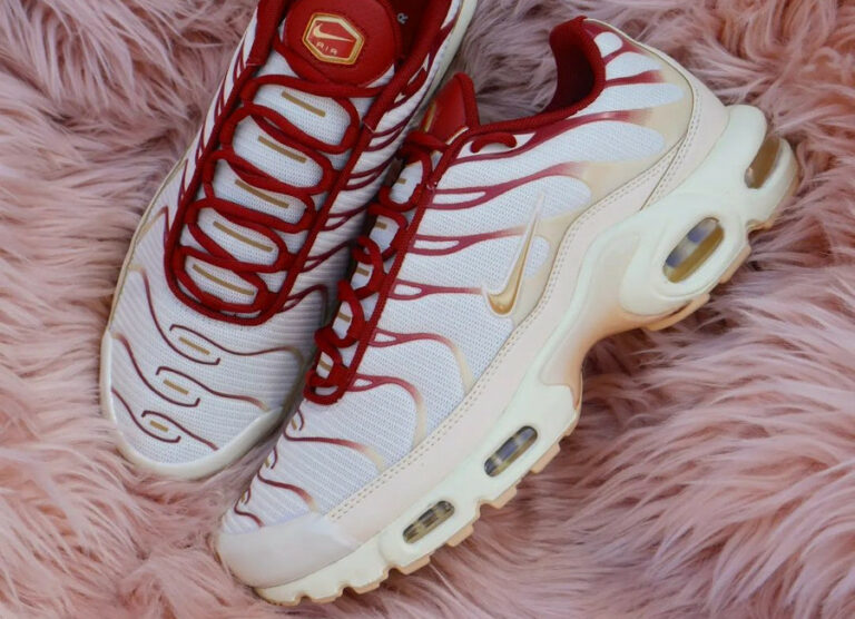 Nike Air Max Plus 2023 Sail Team Red Burgundy (couv)