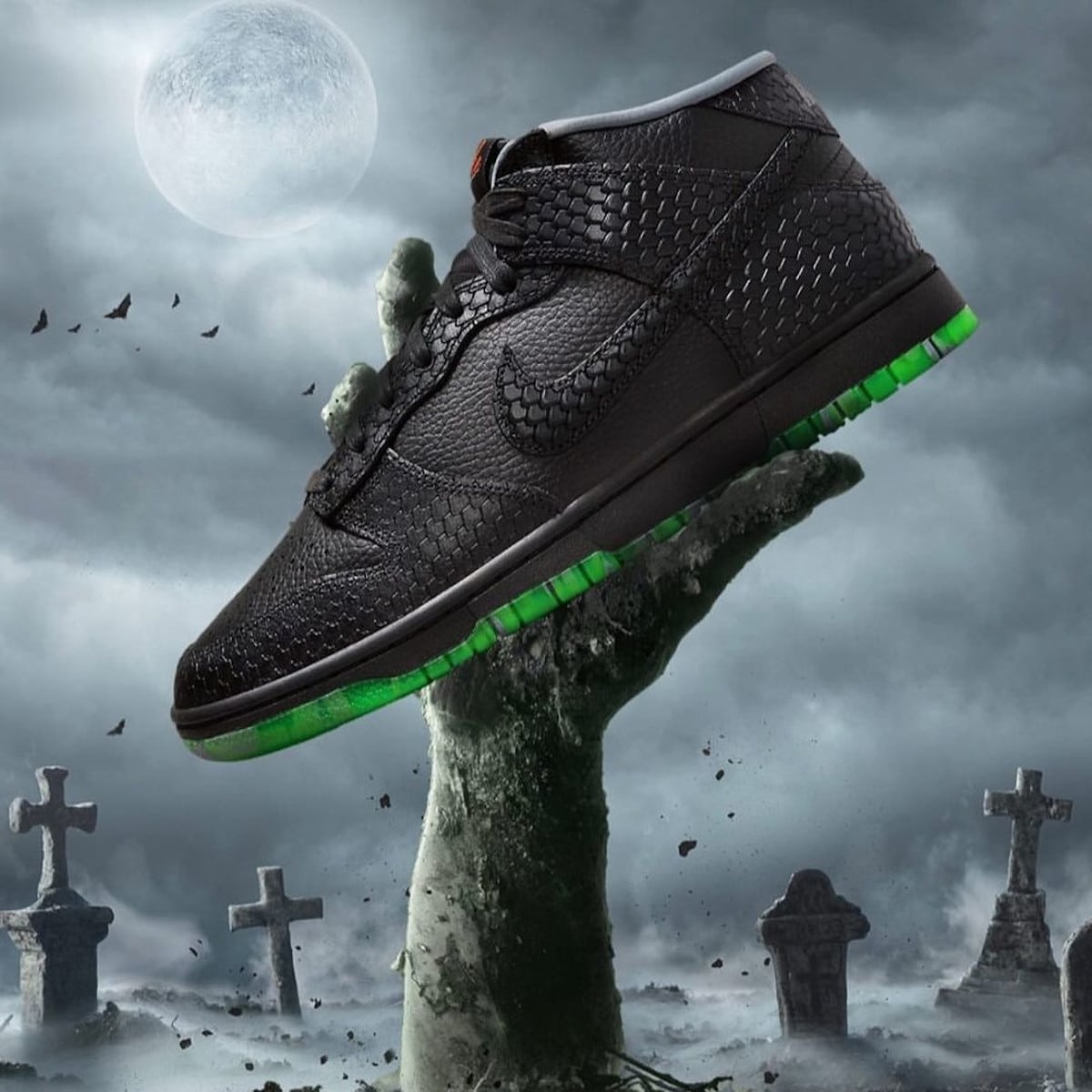 Nike Dunk Low Mid Halloween Headless Horseman