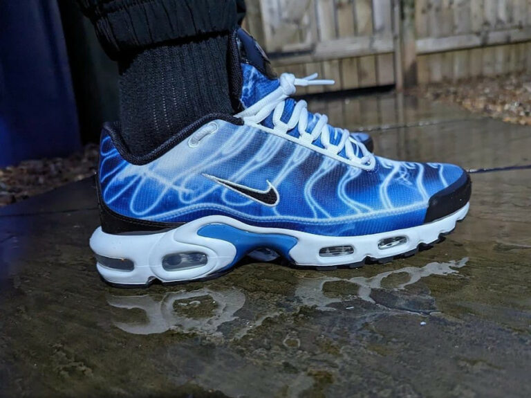 Nike Air Max Plus TN1 Light Photography Blue Multi-Color DZ3531-400