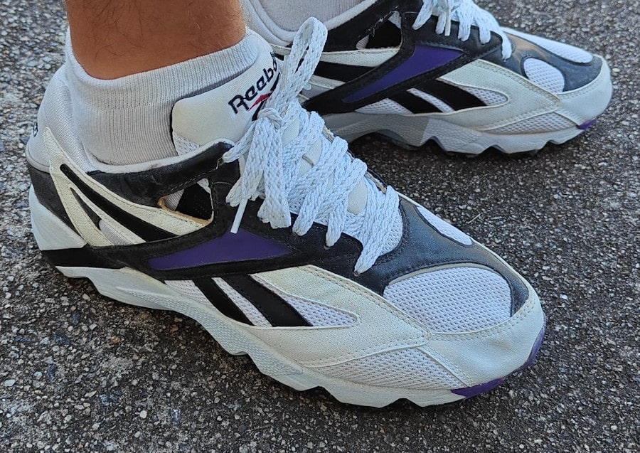 Reebok Aztrek Plus on feet (couv)