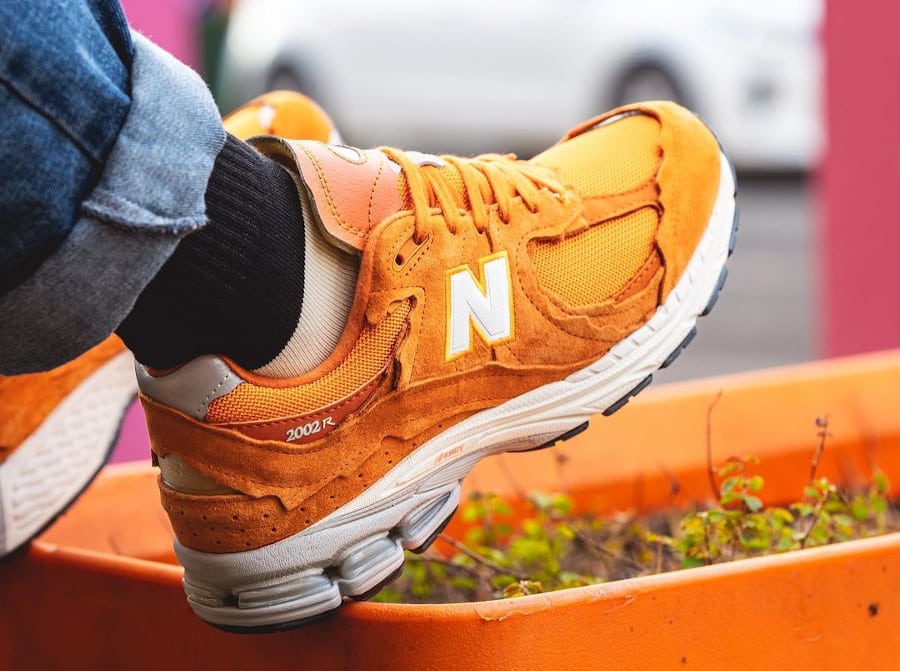 Comment taille la New Balance 2002R