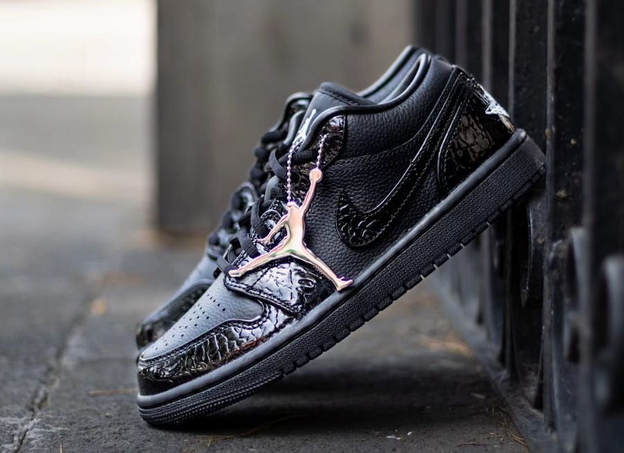 Air Jordan 1 Low en cuir verni noir imprimé crocodile (3)