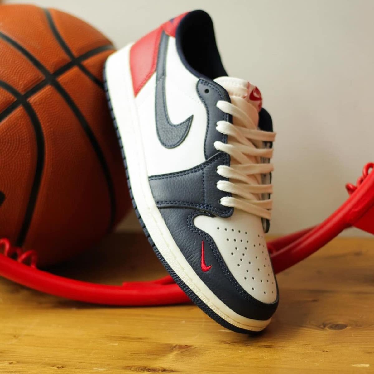 Air Jordan 1 Low Retro OG Howard University