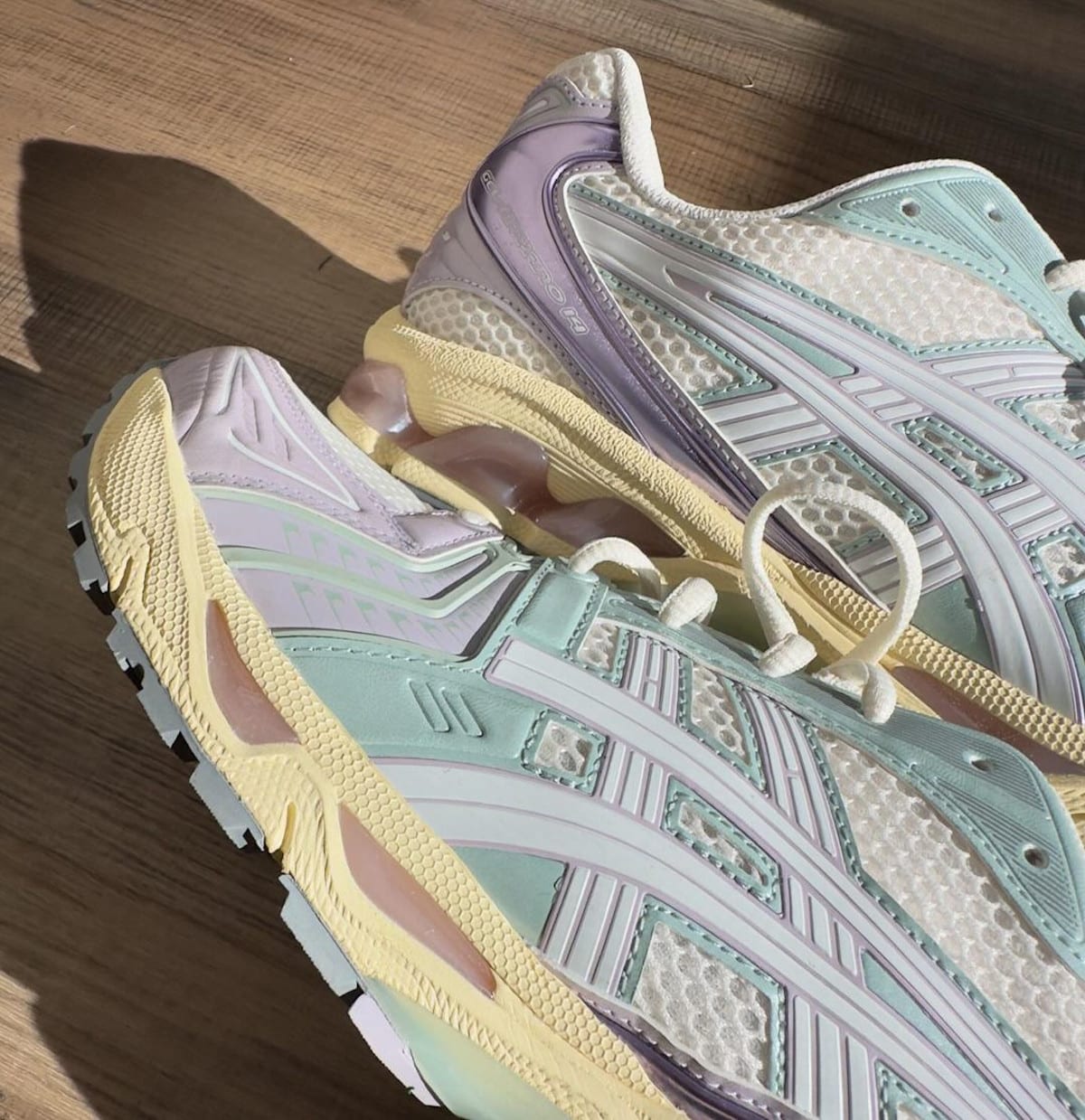 Asics Gel Kayano 14 Pastel Cream Dusk Violet femme 1203A537-105 (1)