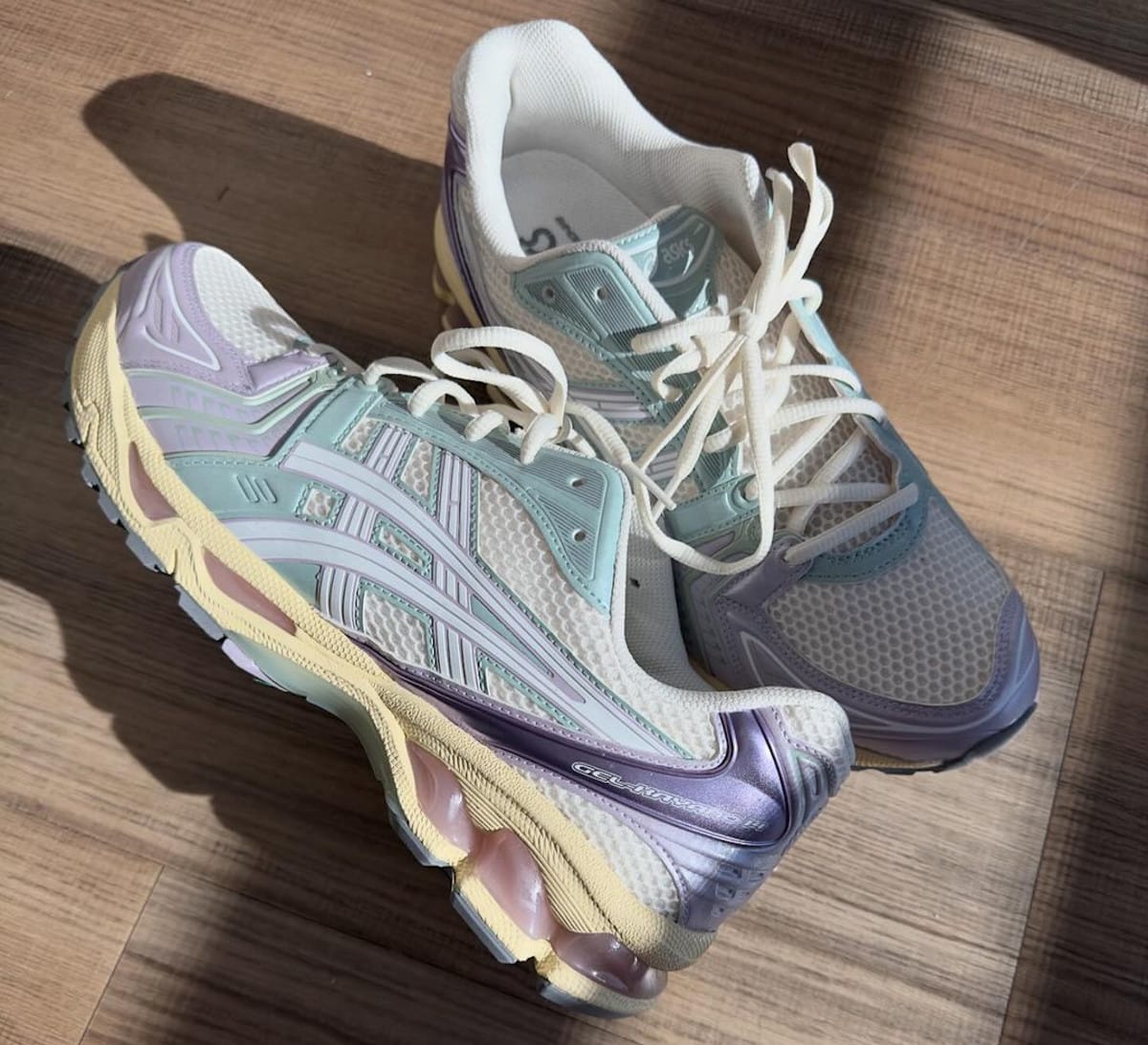 Asics Gel Kayano 14 Pastel Cream Dusk Violet femme 1203A537-105 (2)