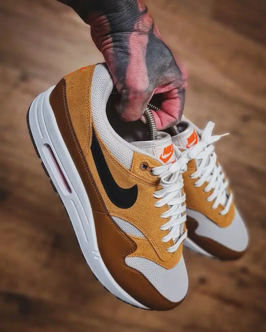 Nike Air Max 1 Essential British Tan marron homme FZ5808-004 (2)