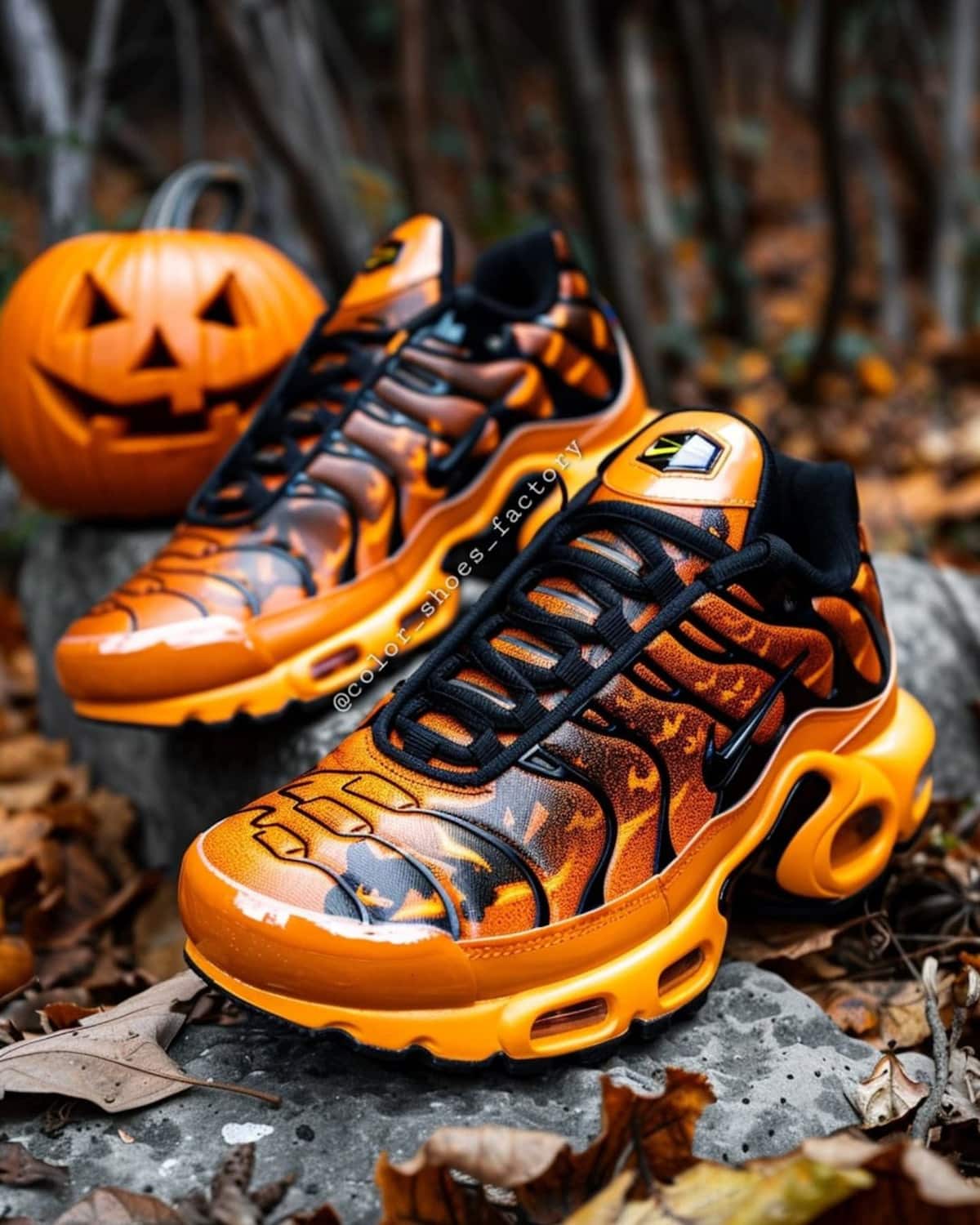 Nike Air Max Plus Halloween 2024 (8)