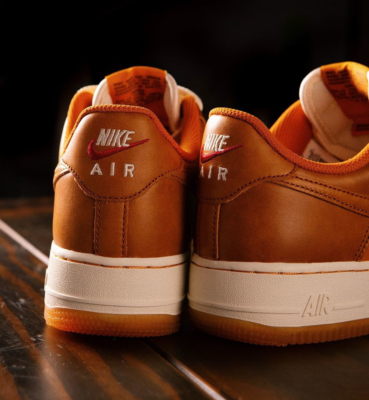 Nike Air Force 1 Low en cuir marron et orange HQ3639-720 (4)